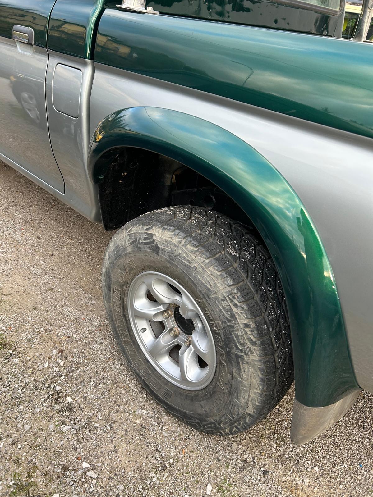 Foto Mitsubishi L200